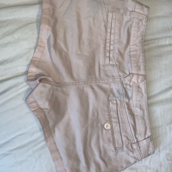 Pink shorts - Picture 2 of 2